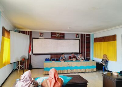 Tiga Kepala Dusun Desa Panimbang Hadiri Rapat Koordinasi Tingkat Kecamatan Cimanggu