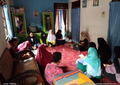 Kegiatan Posyandu Remaja Desa Panimbang