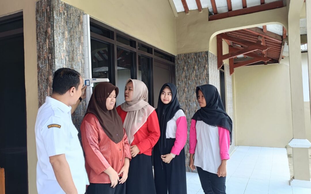 Kegiatan Posyandu Remaja Cikondang Berlangsung Sukses